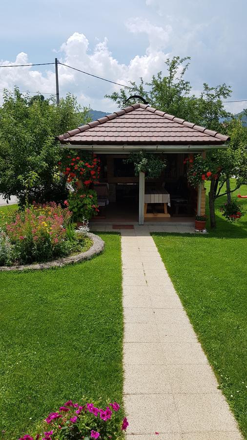 Guest House Adrijana Selište Drežničko Exterior foto
